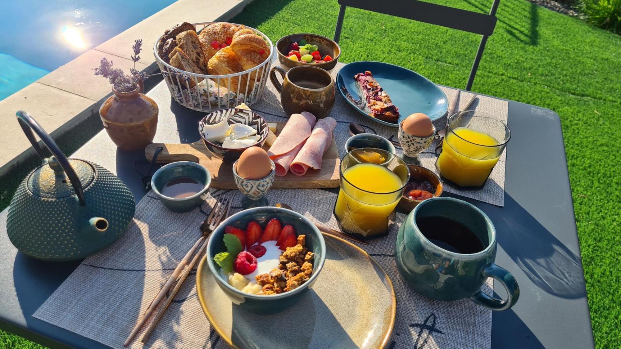Le Refuge Du Montagnard Bed & Breakfast Marthod Bagian luar foto